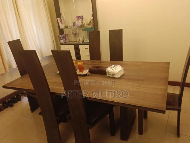 Dinning Table - thumbnail 2