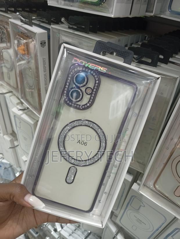 Samsung Galaxy A06 Flexible, Transparent Luxurious Case - thumbnail 2