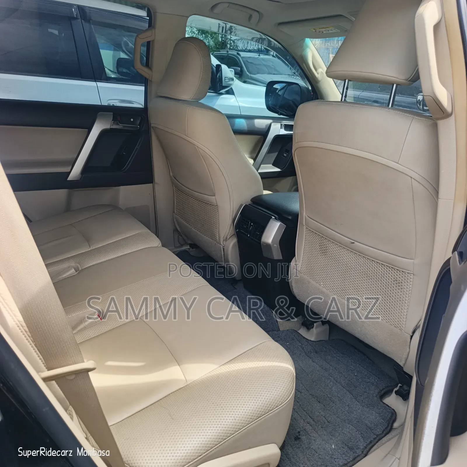 Toyota Land Cruiser Prado 2.8 2022 Black