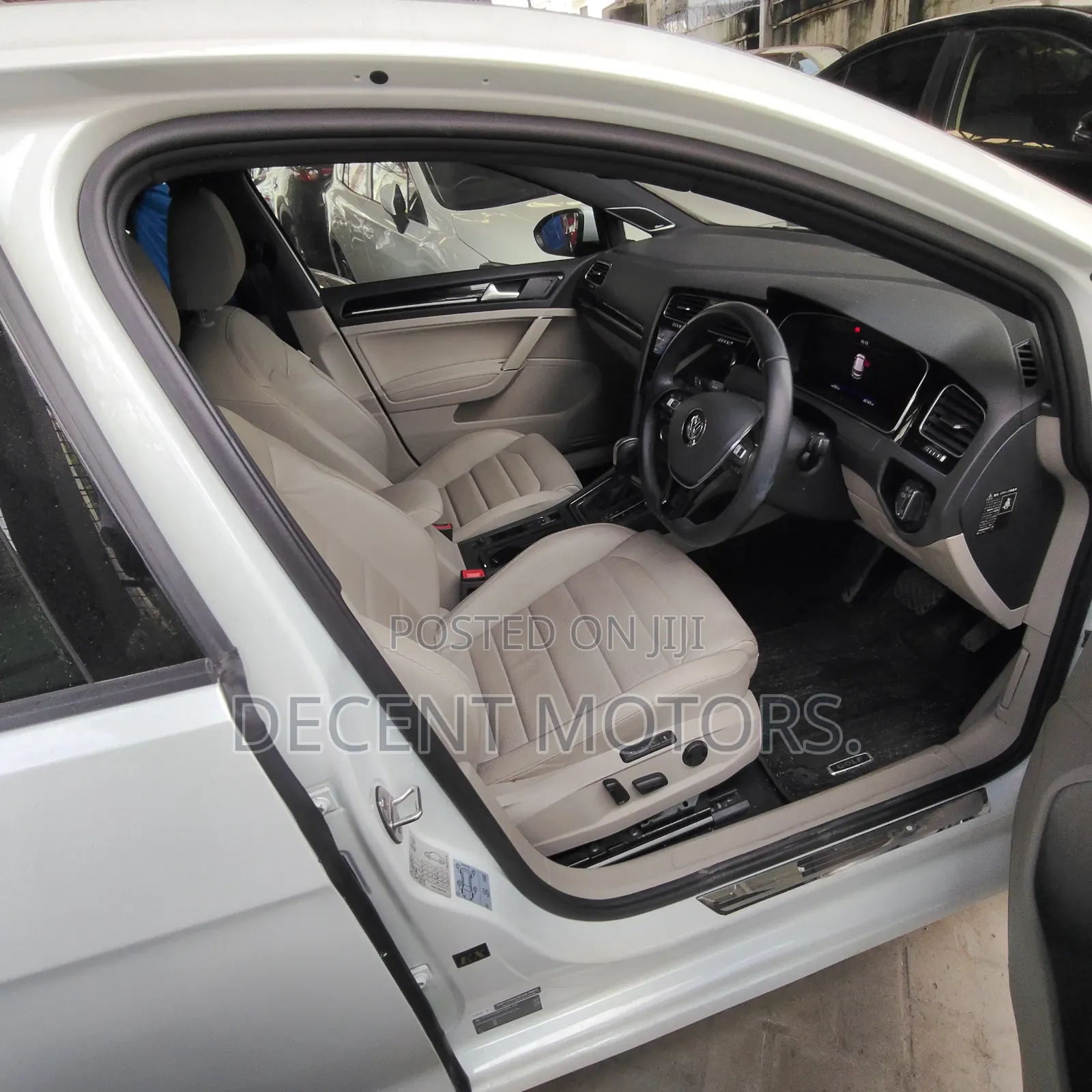 Volkswagen Golf 1.4T SE FWD 2019 White