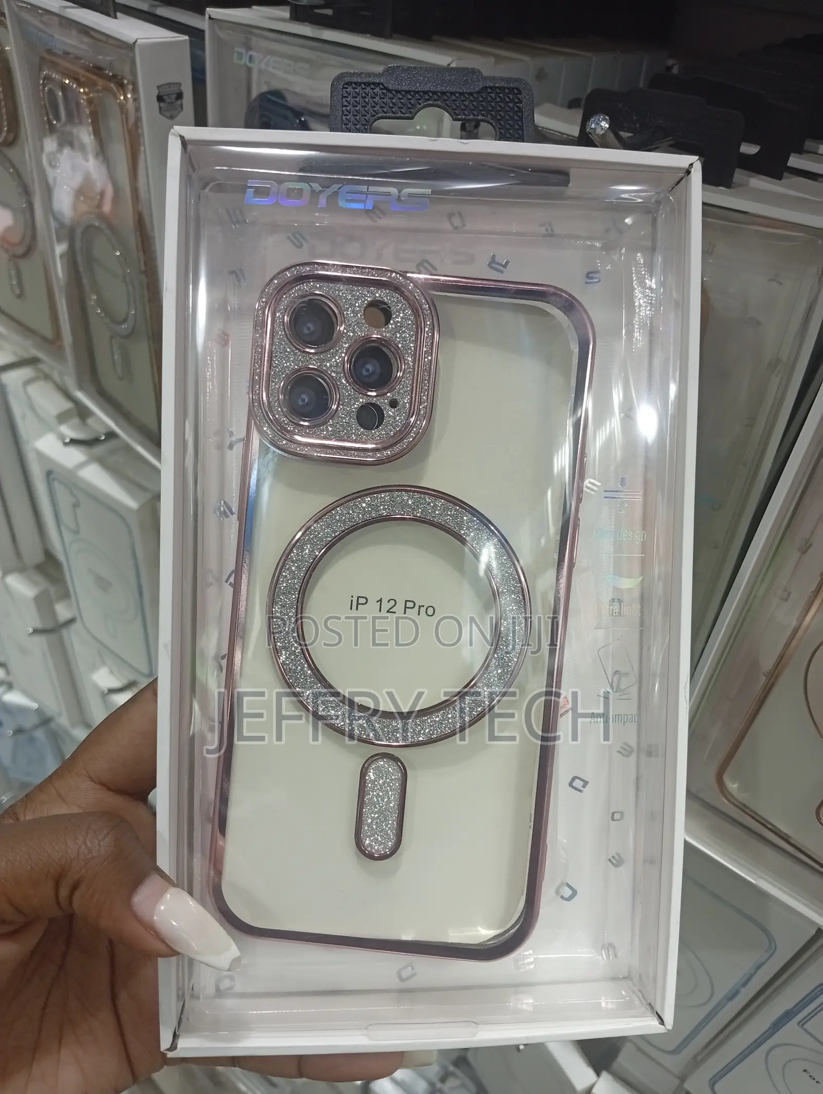 iPhone 12 Pro Fashionable Sparkling Diamond Transparent Case
