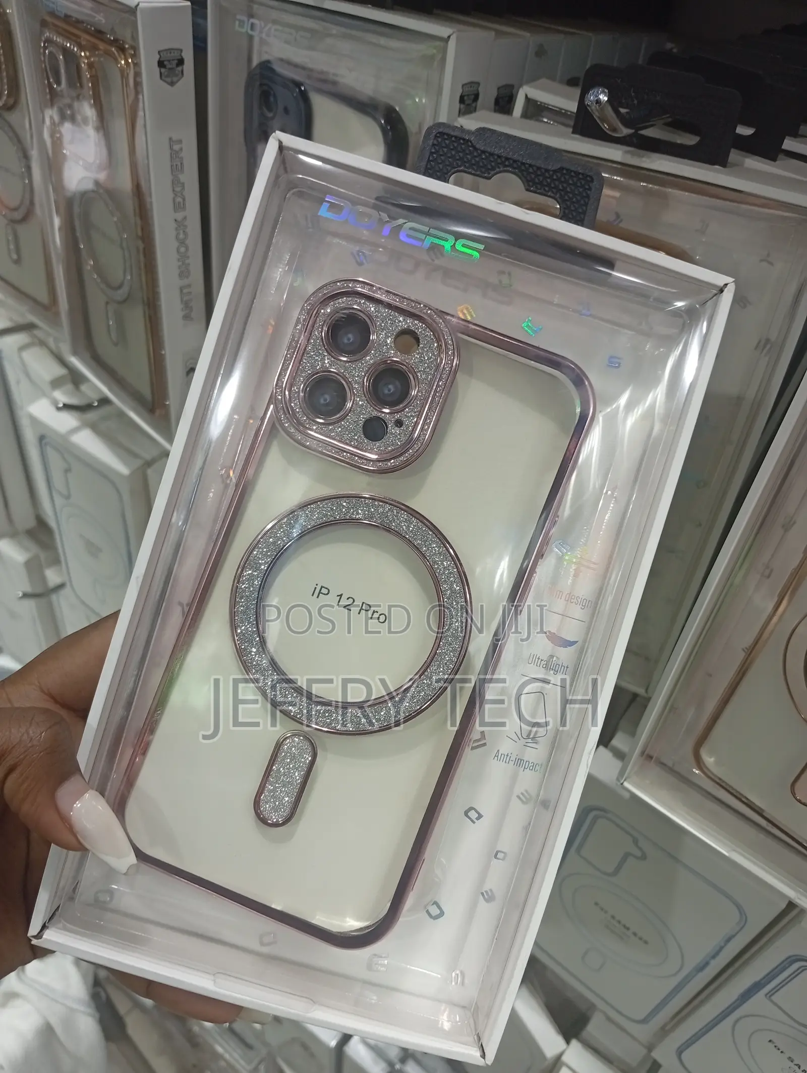 iPhone 12 Pro Fashionable Sparkling Diamond Transparent Case