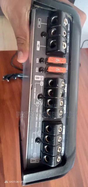 Pioneer Gm-D9704 Amplifier