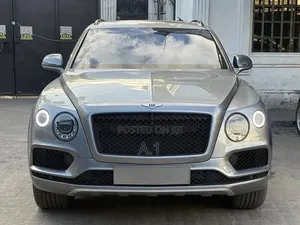 Bentley Bentayga W12 AWD 2017 Gray