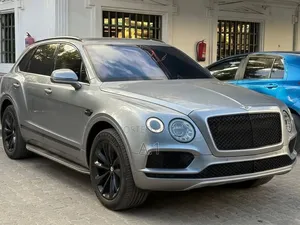 Bentley Bentayga W12 AWD 2017 Gray