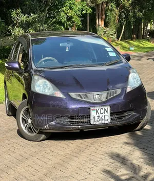 Honda Fit Automatic 2010 Purple