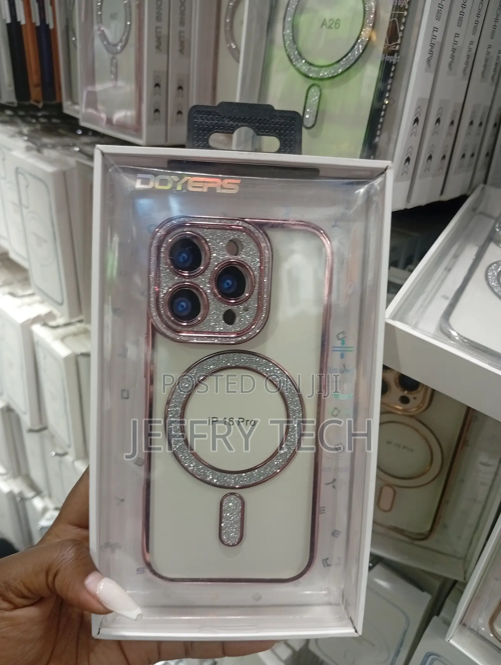 iPhone 16 Pro, Glitter-Plated Clear Magnetic Case