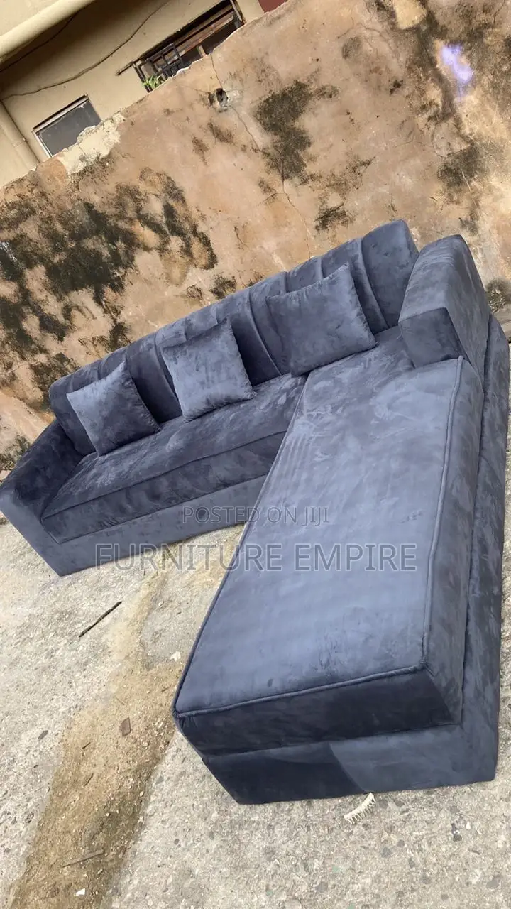 Modern Dark Grey L Shaped Sectional Sofa With Ottoman