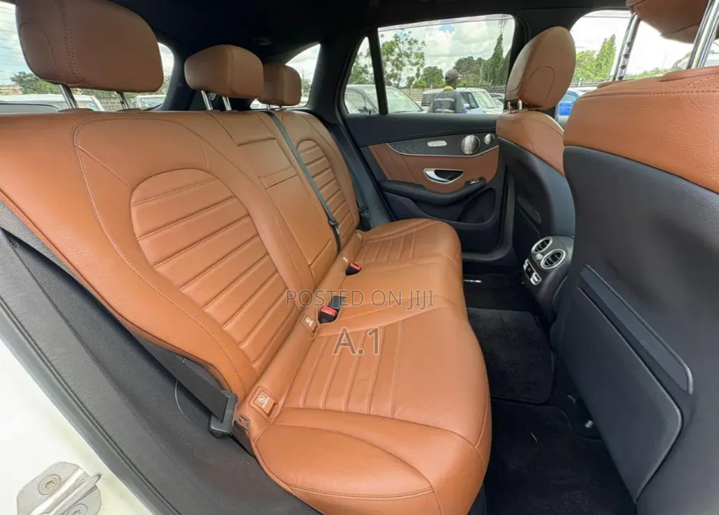 Mercedes-Benz GLC-Class 2019 White