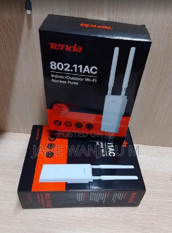 Tenda Oap1200 Ip65 Weatherproof Access Point - main view