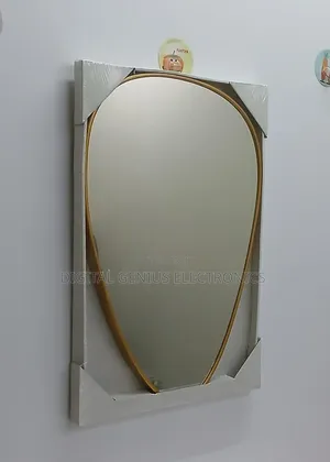 Decorative Oval Shaped Mirror