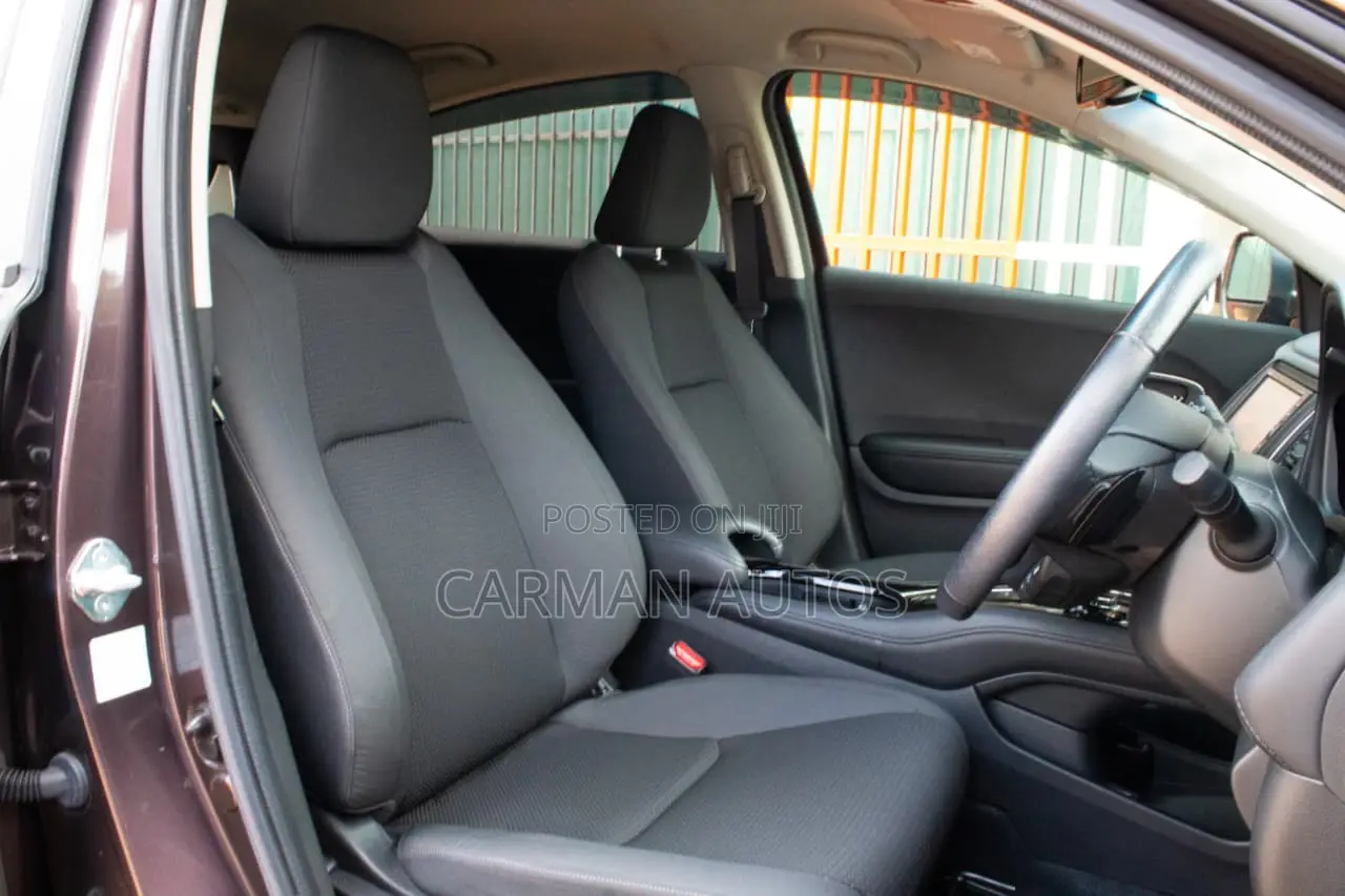 Honda Vezel 2019 Brown