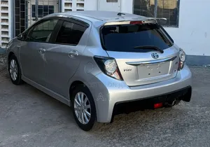 Toyota Vitz 2019 Silver