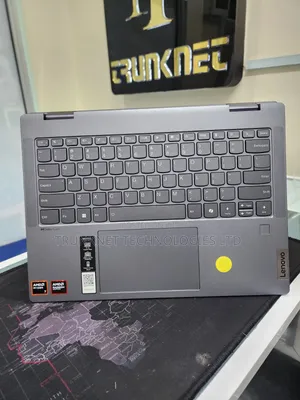 Laptop Lenovo IdeaPad 500S 16GB AMD Ryzen 7 SSD 1T