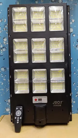 *High Quality 2000w Solar Street Light + Pole*