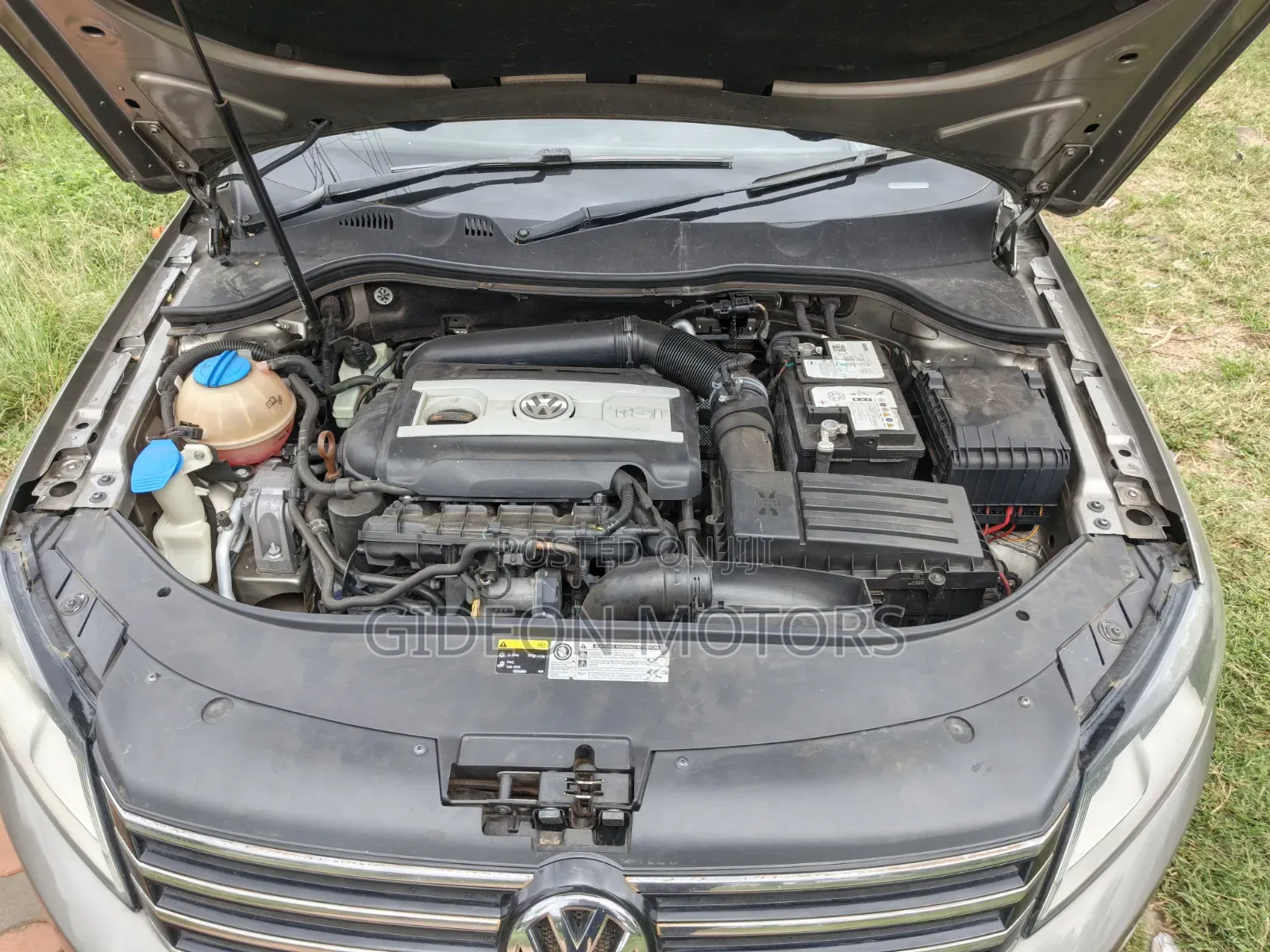 Volkswagen Passat 2013 Silver