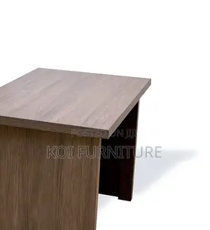 Office Desk; 1.4 Meters Executive Modern Advance Office Desk