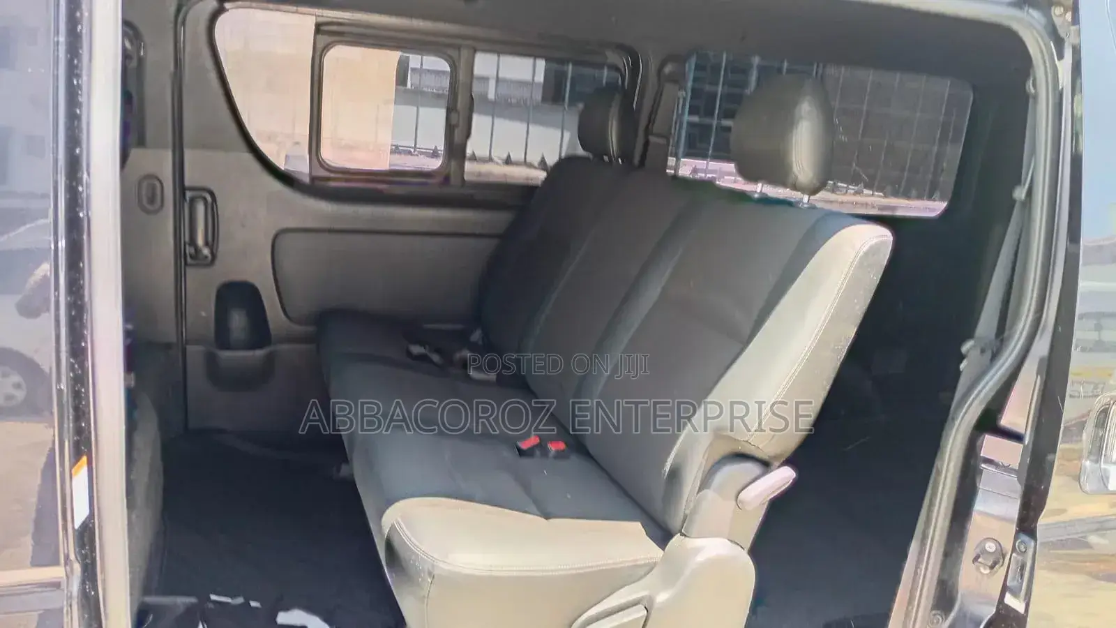 Toyota HiAce 2020 Silver