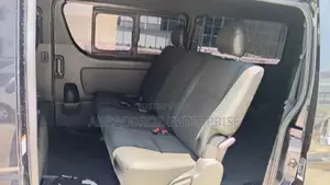 Toyota HiAce 2020 Silver