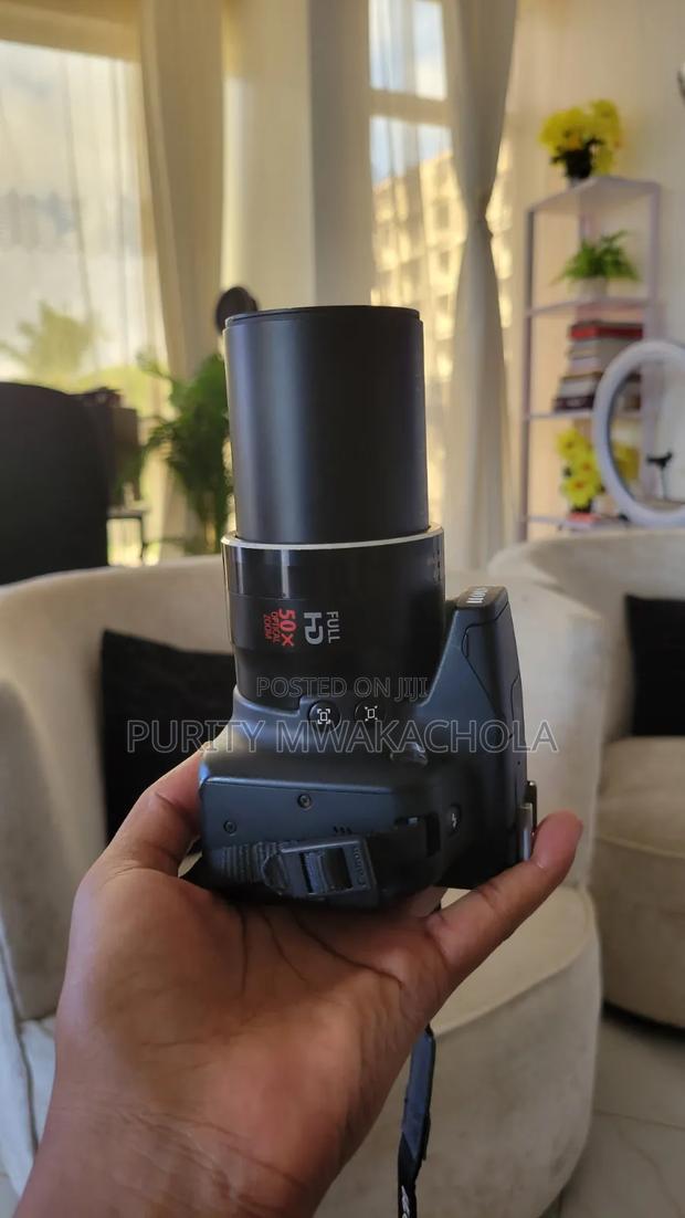 Sx50hs Canon Camera - thumbnail 3