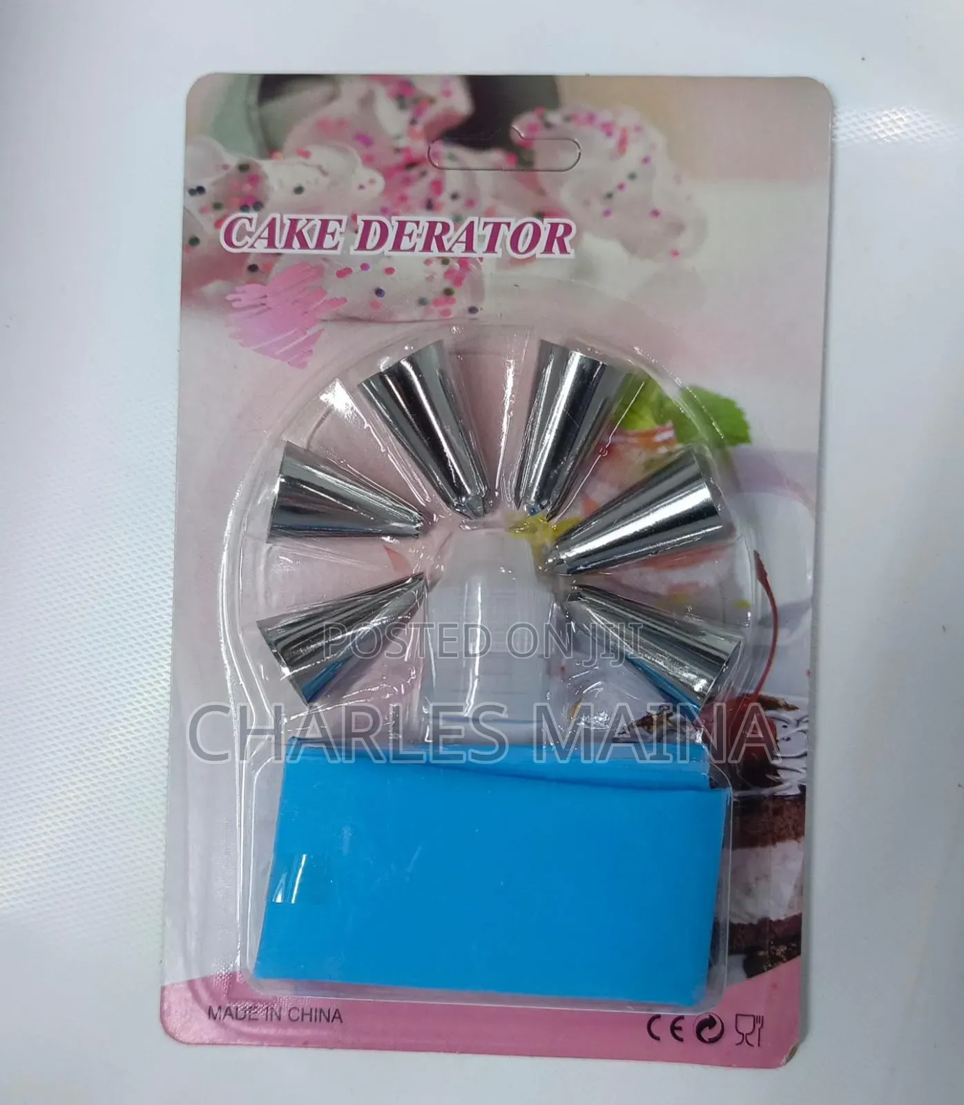 Cake Decorator