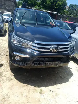 Toyota Hilux 2020 Black