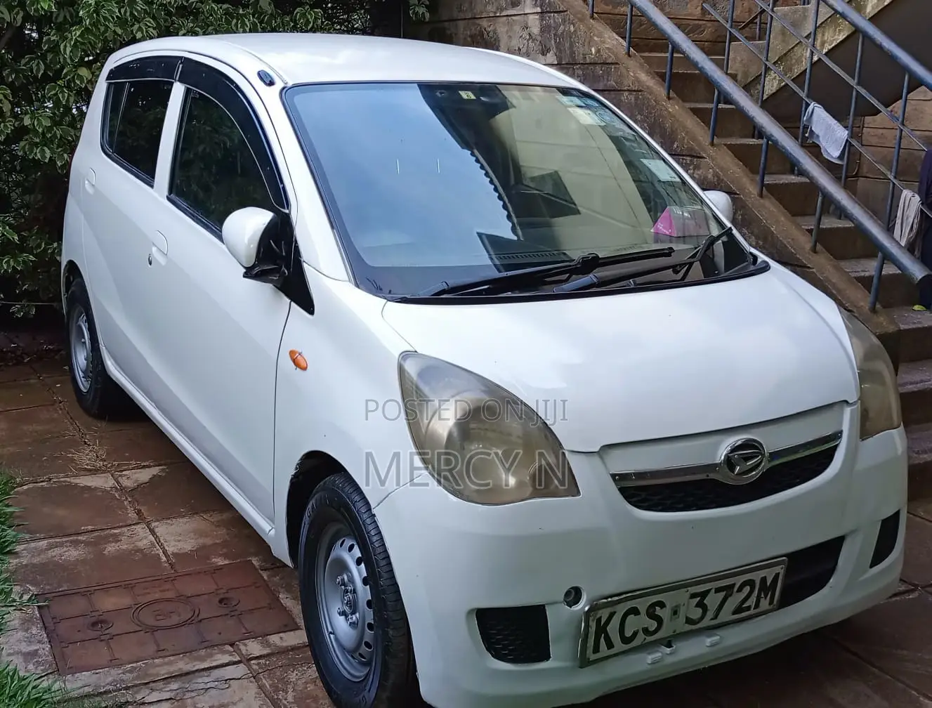 Daihatsu Mira 2011 White