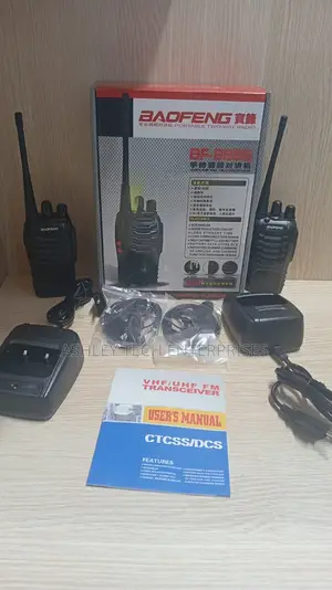 Bf-888s Uhf Radio Communication Device