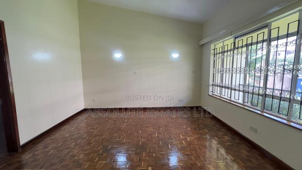 5bdrm Maisonette in Kilimani, Hurlingham for rent