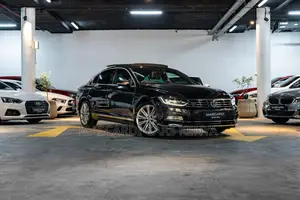 Volkswagen Passat 2.0T SE R-Line 2019 Gray