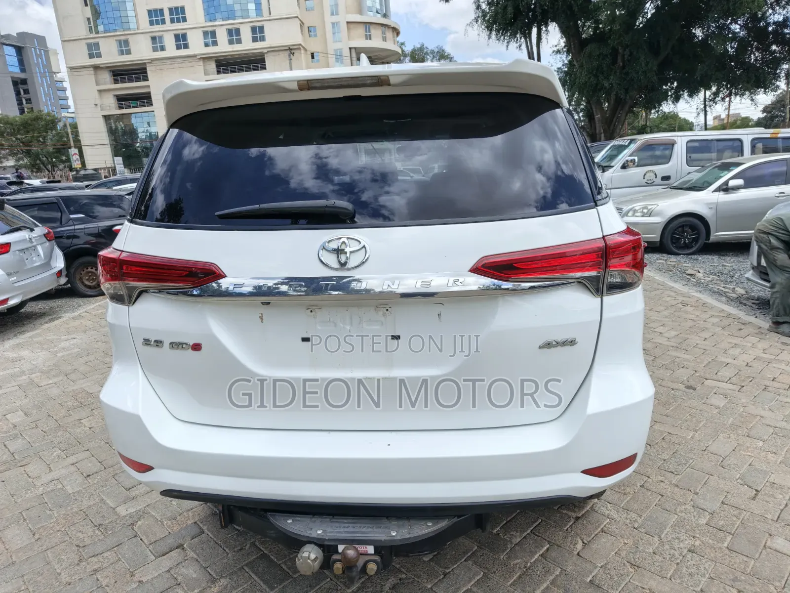 Toyota Fortuner 2019 White