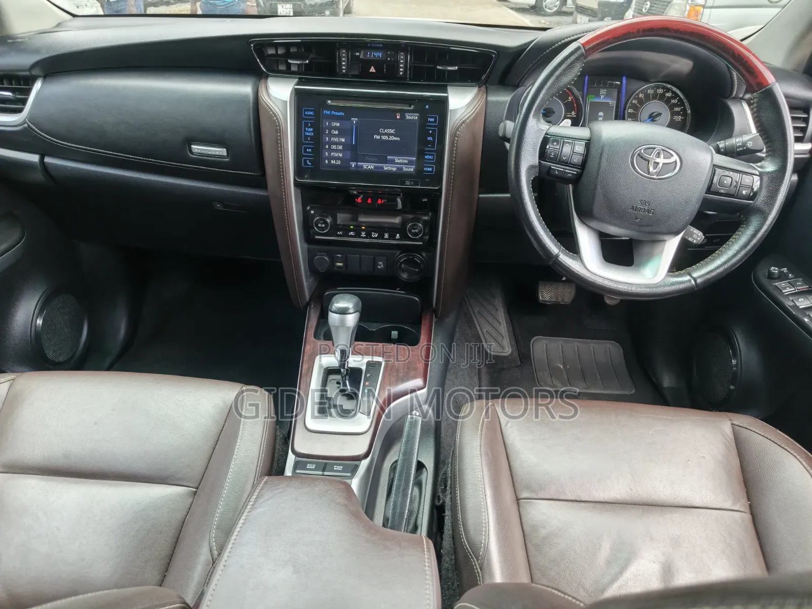 Toyota Fortuner 2019 White