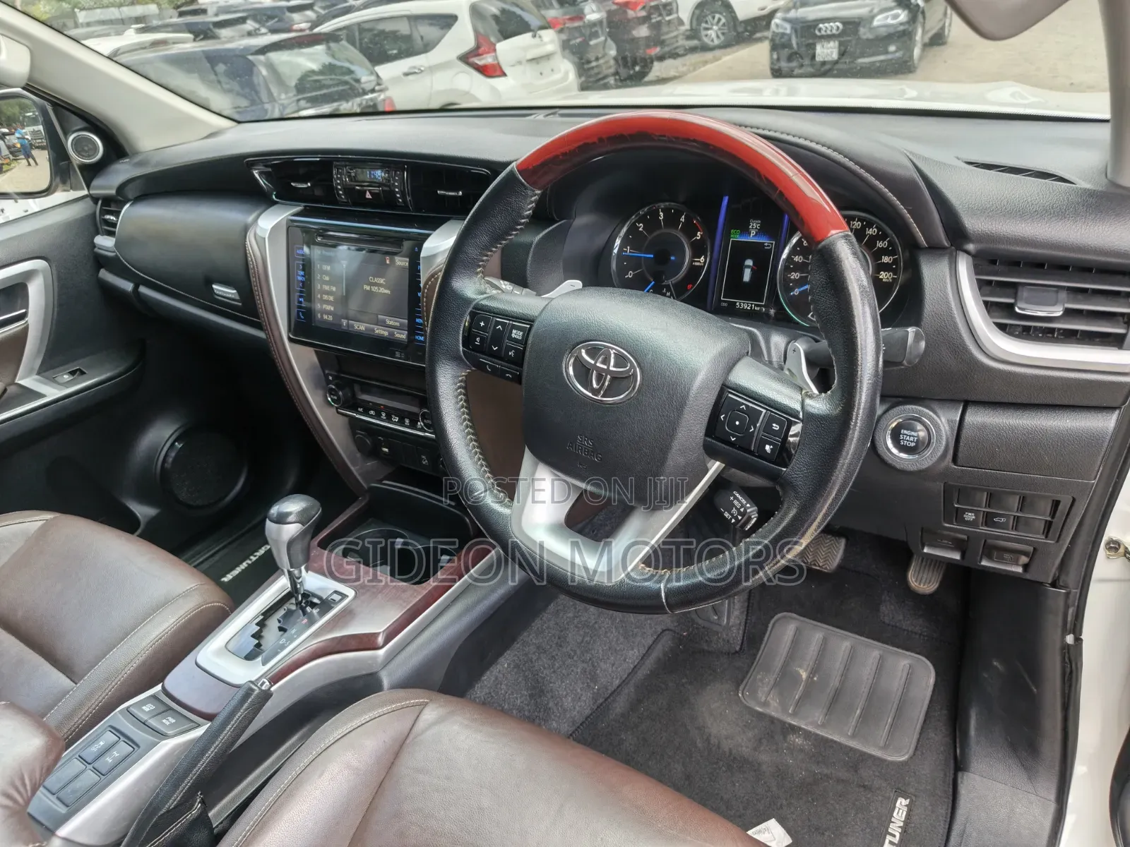 Toyota Fortuner 2019 White