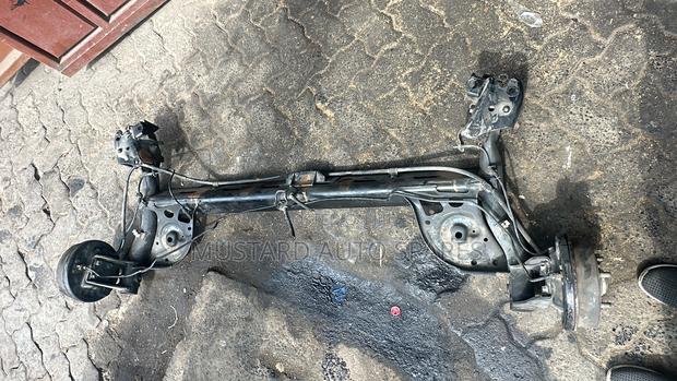 Note New Model Rear Beam