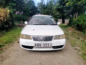Nissan Sunny 2006 White