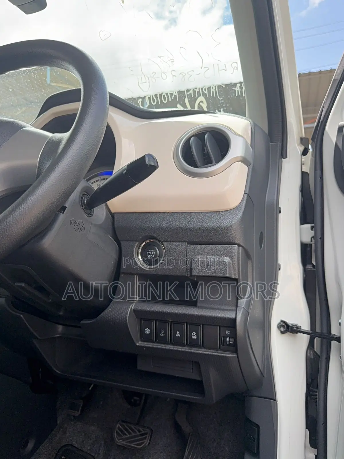 Suzuki Hustler 2019 White
