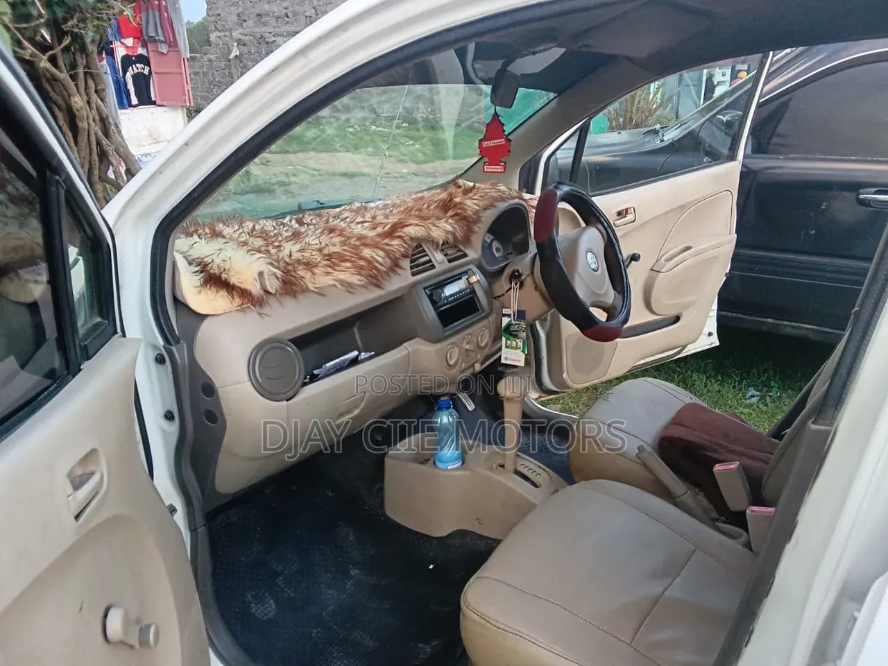 Suzuki Alto 1.0 2012 White