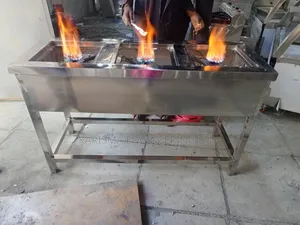 Commercial-Grade 3-Burner Gas Cooker