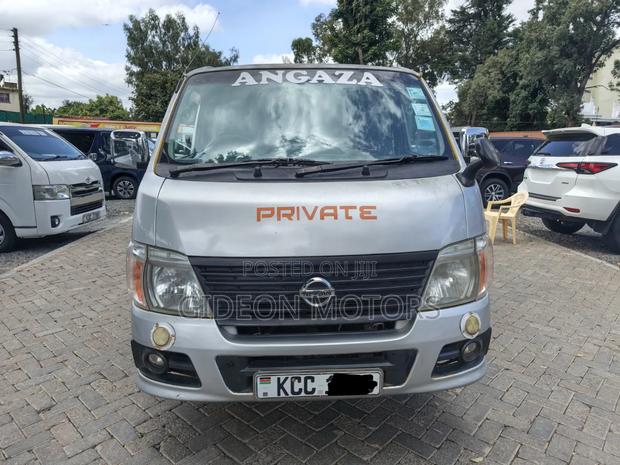 Nissan Caravan (Urvan) 2007 Silver