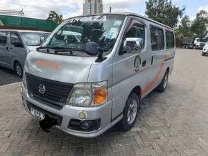 Nissan Caravan (Urvan) 2007 Silver