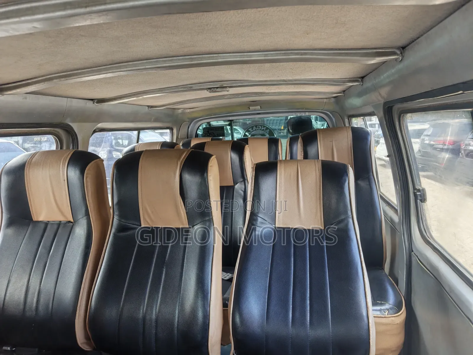 Nissan Caravan (Urvan) 2007 Silver