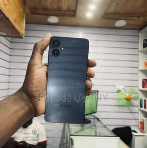 Samsung Galaxy A06 64 GB Black
