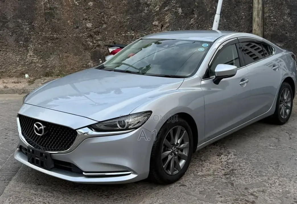 Mazda Atenza 2019 Silver
