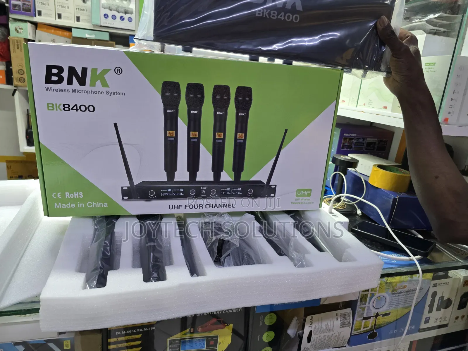 Original BNK 8400 Wireless Mic Long Range Stable Connection