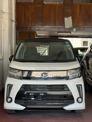 Daihatsu Move 2019 Pearl