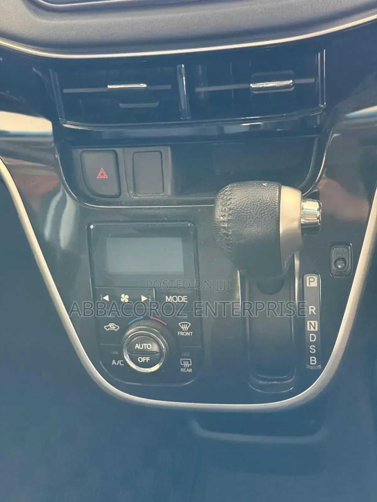 Daihatsu Move 2019 Pearl