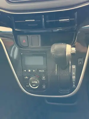 Daihatsu Move 2019 Pearl