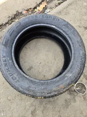 285 /50 R20 Journey Tyres (Highway)
