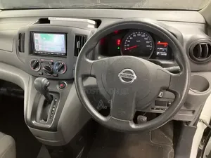 Nissan NV200 2020 White