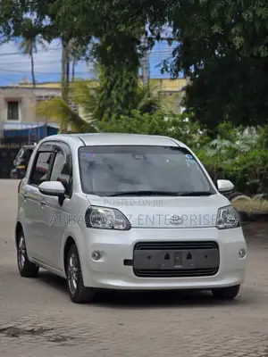 Toyota Porte 1.5 AWD 2019 Pearl